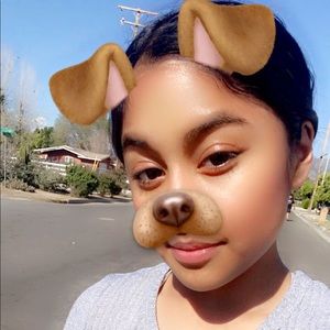 Meet your Posher, Evelyn